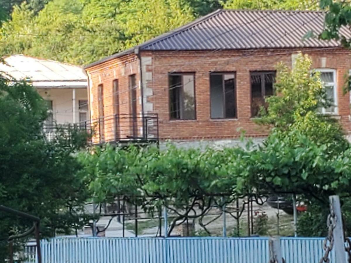Hostel Family คูทายสิ ภายนอก รูปภาพ